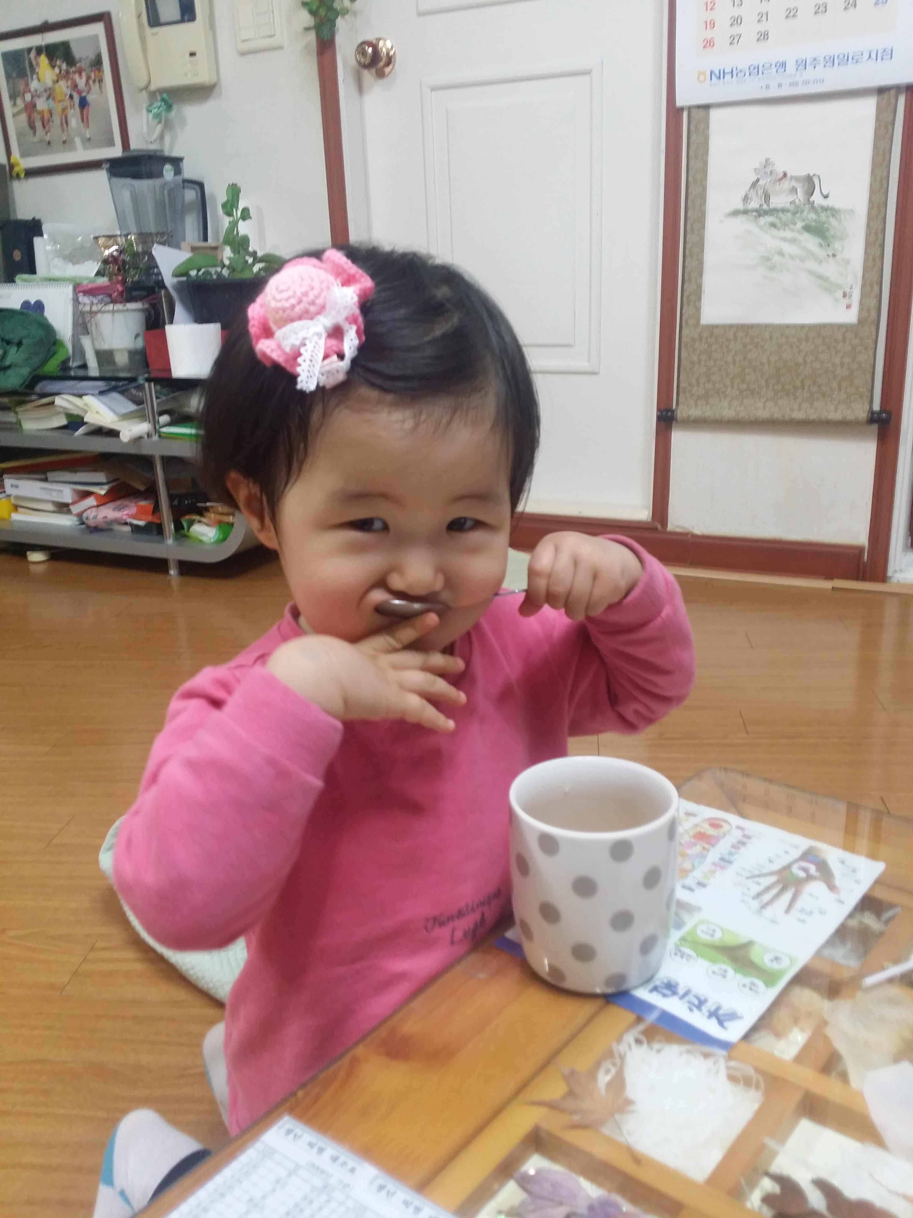 윤서 맘마 잘 먹네 - 2