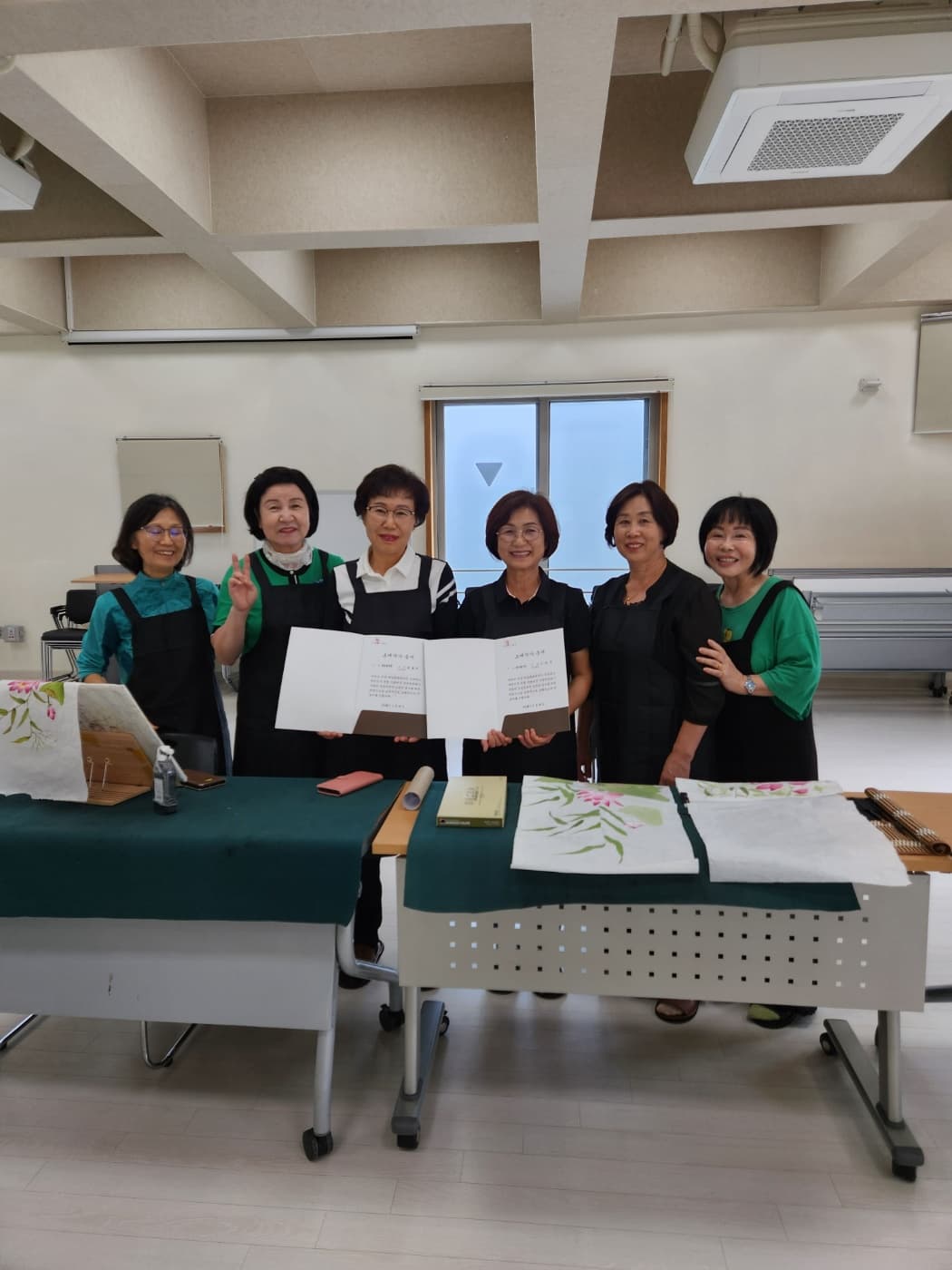 제1회 용화산 걷기축제  제자들과 휘호 - 16