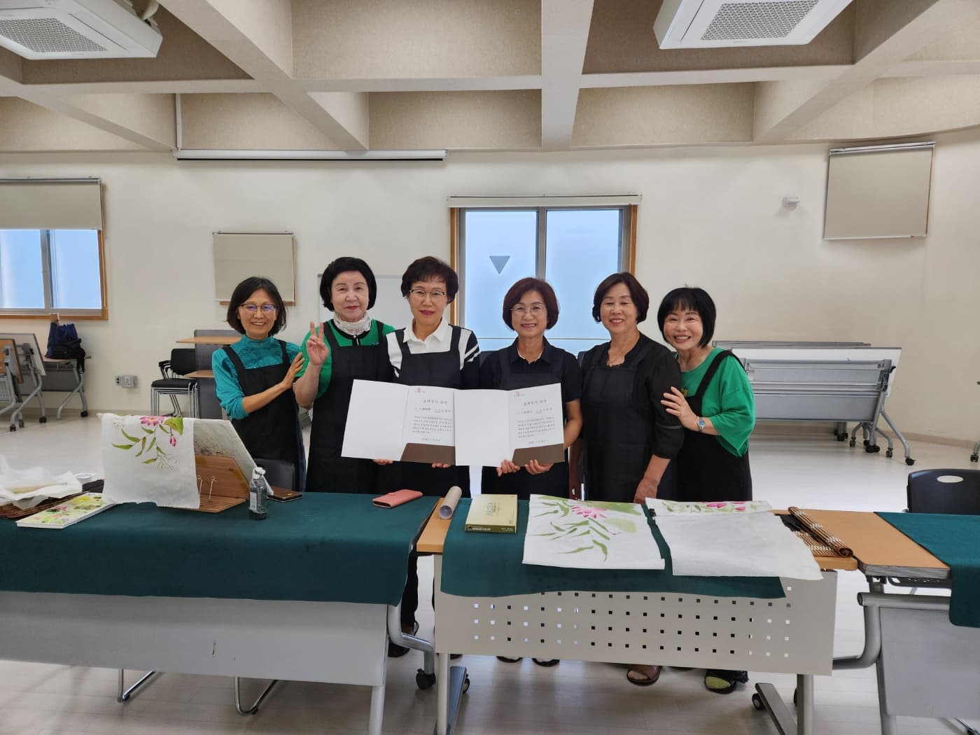 제1회 용화산 걷기축제  제자들과 휘호 - 15